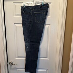 Old Navy Men’s Distressed Skinny Jeans 42x32 - Gently Worn/Smoke & Pet free